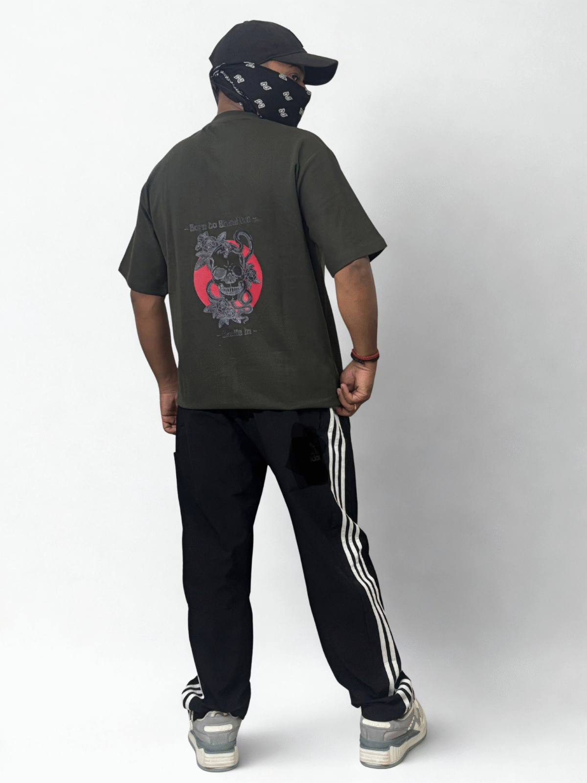 Black Minimalist - Image 3