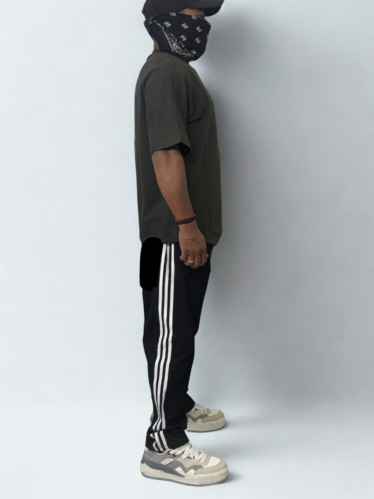Black Minimalist - Image 4